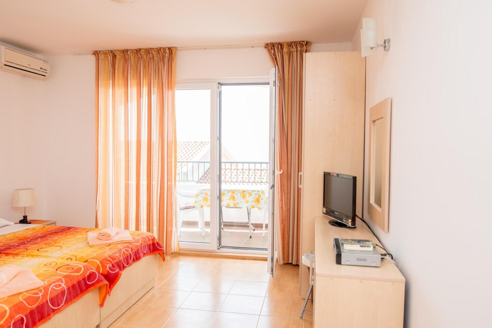 Villa Vjera Petrovac Room photo
