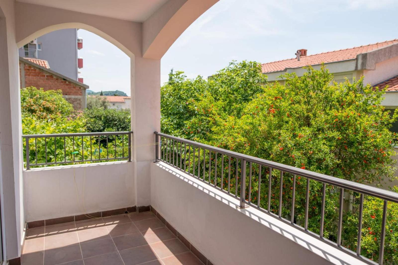 Villa Vjera Petrovac Exterior photo